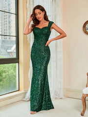Emerald Allure: The Sequin Mermaid Maxi Dress