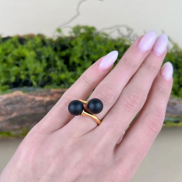 Black Swans Matte Black Amber Ring - Jo-Bolt-Store