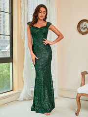 Emerald Allure: The Sequin Mermaid Maxi Dress